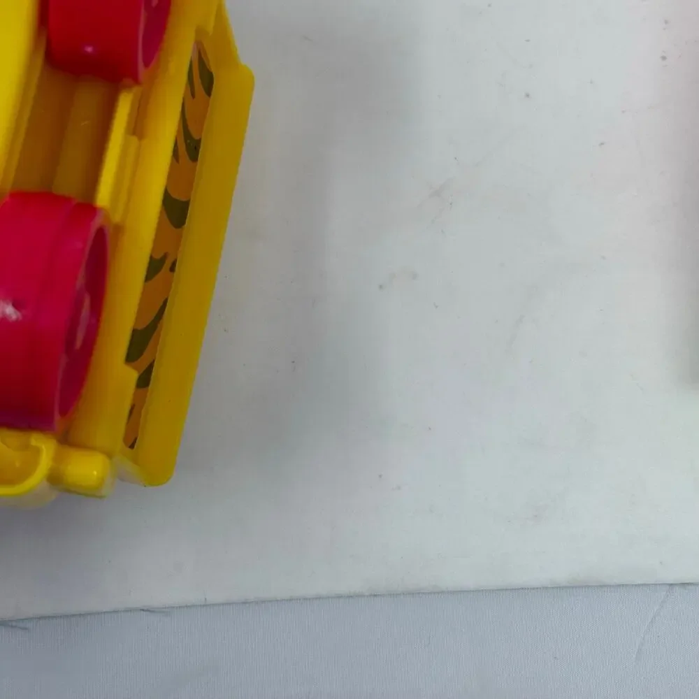 Fisher-Price Little People Musical Zoo Train 3 Cars 8 Animals Working Sounds
